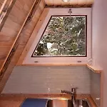 Nur-dach-ferienhaus Fuer Vier Personen By Interhome *